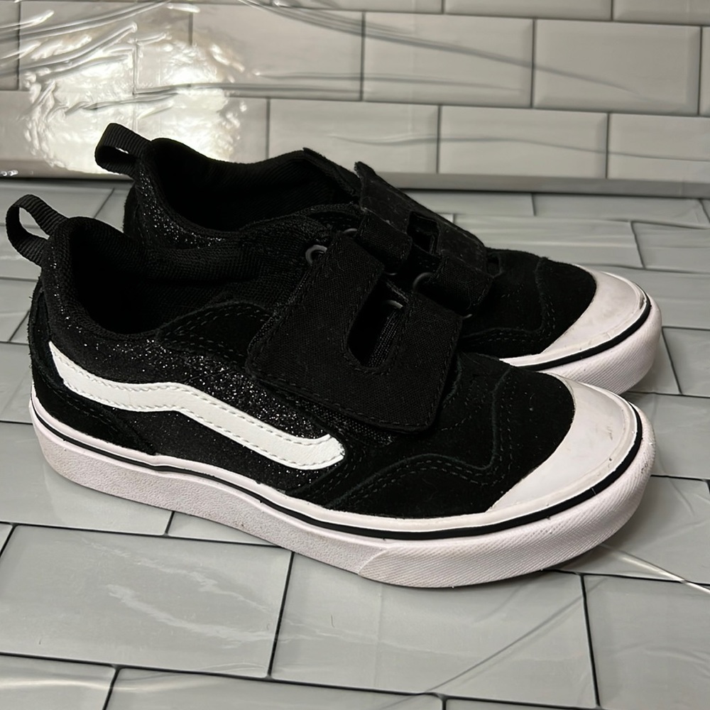 Girls vans comfy Cush old skool sneakers size 13 - Perfect for new school shoes!